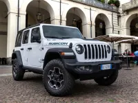 image Jeep Wrangler 4xe Slide
